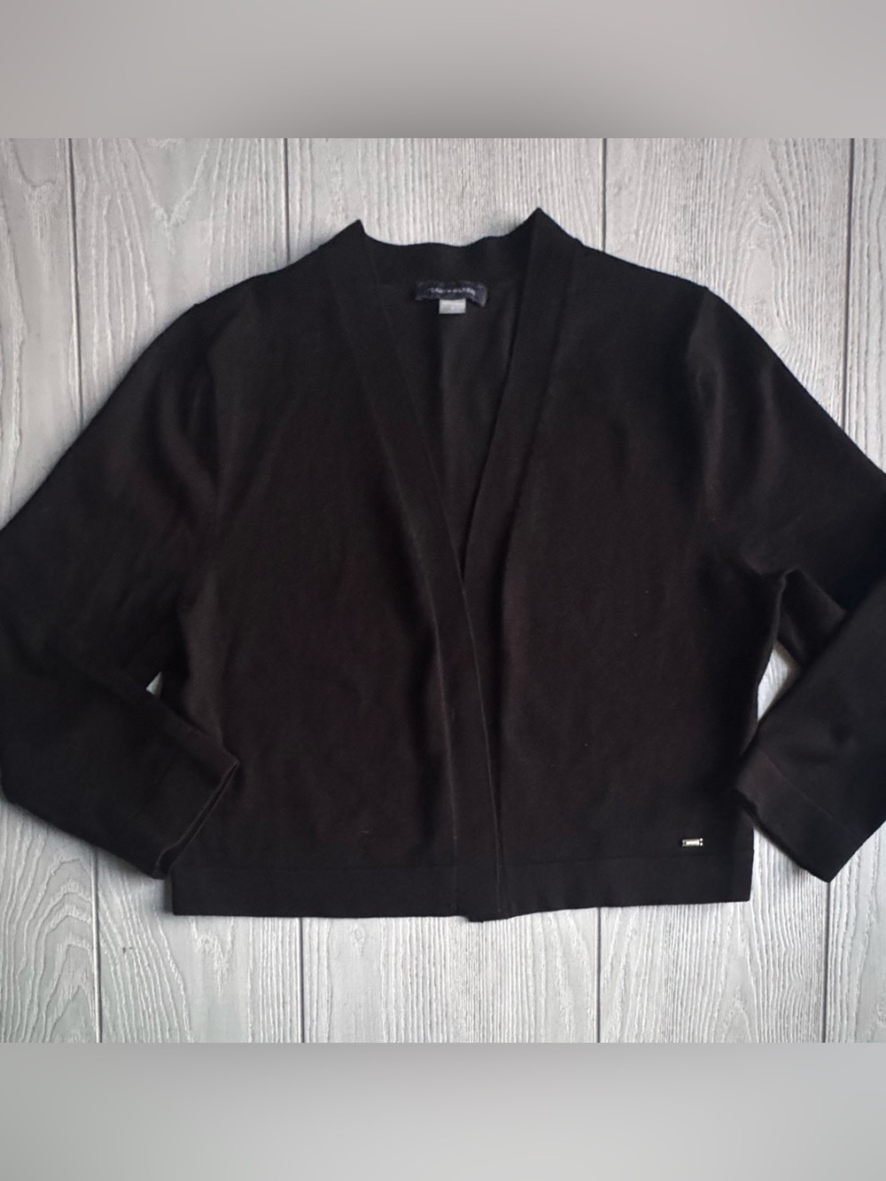 Medium Tommy Hilfiger short cardigan, black cover up open